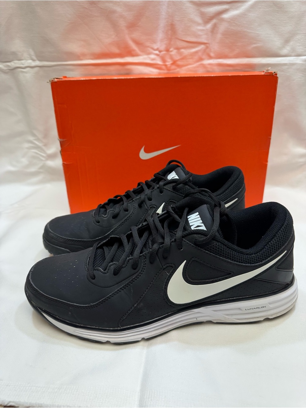 Nike Men's Lunar MVP Athletic Training Shoes Black White NEW Size 11.5 Running